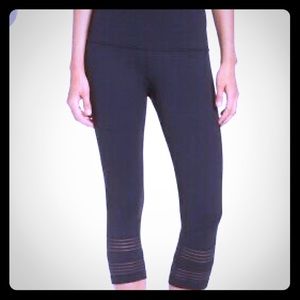 Zella Women’s Twin High Waist Crop Leggings